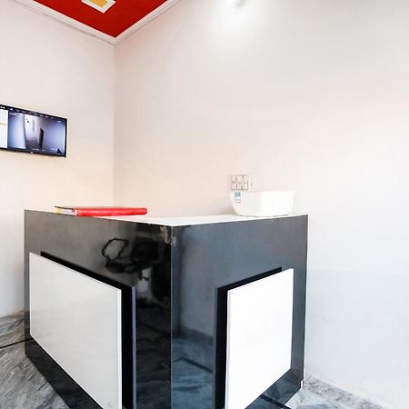 Hotel O Dollar Фаридабад Екстериор снимка
