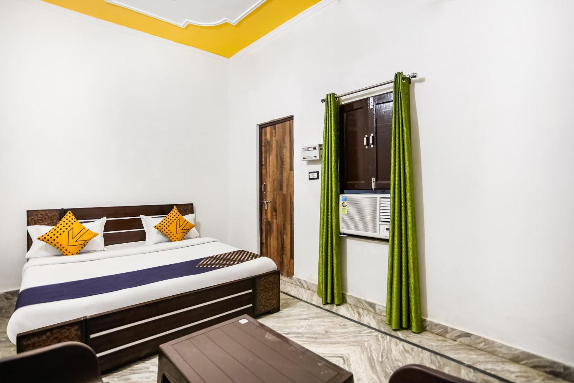 Hotel O Dollar Фаридабад Екстериор снимка
