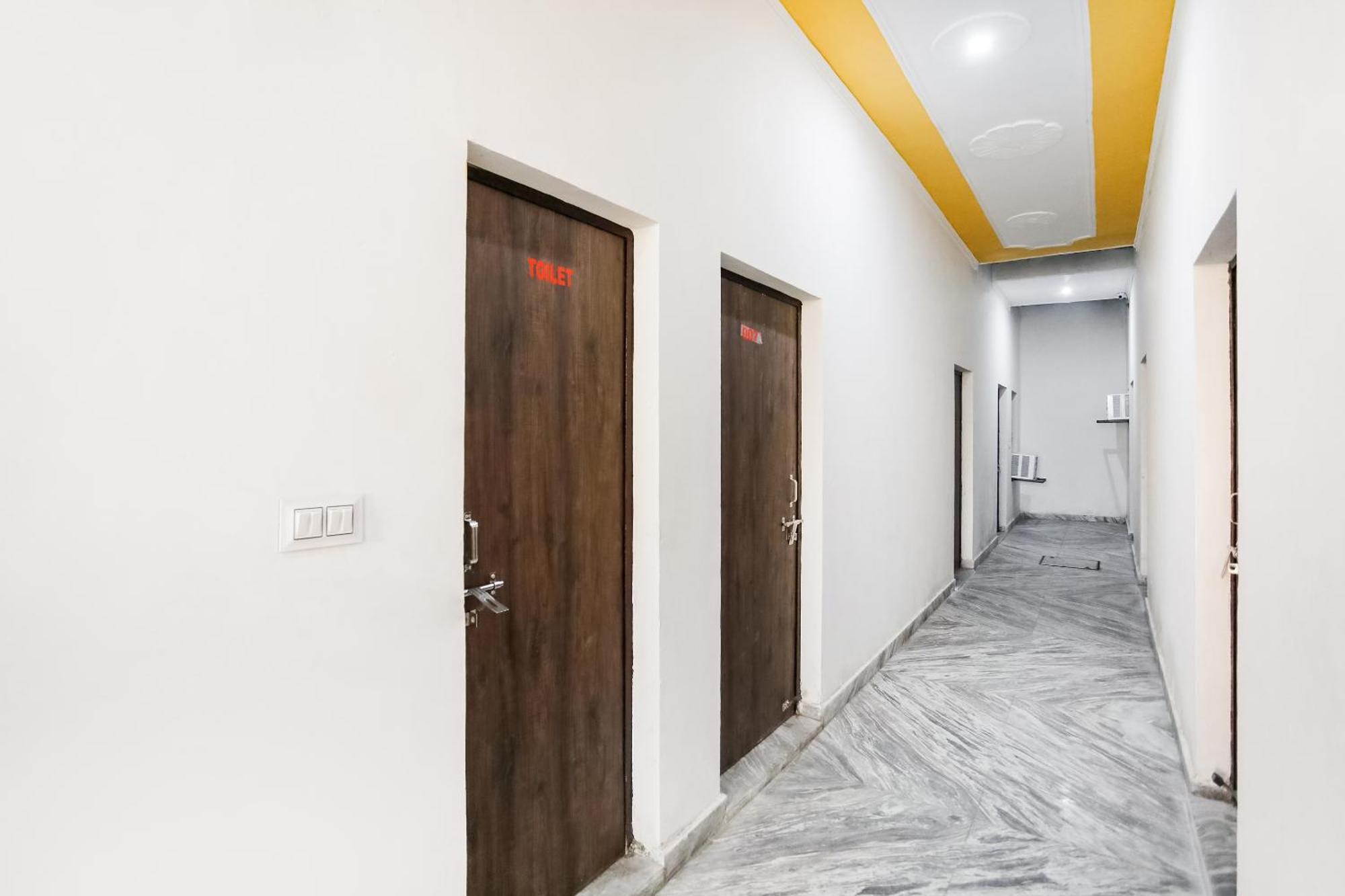 Hotel O Dollar Фаридабад Екстериор снимка